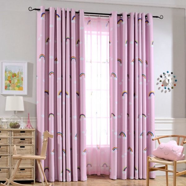 rideaux chambre petite fille arc en ciel