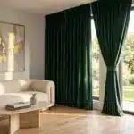Rideau Velours Gris, Vert dans un interieur contemporain