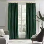 Rideau Velours Gris, Vert dans un salon lumineux - mise en scene
